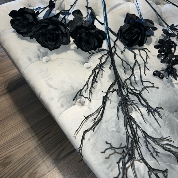 Flower decor - Picture 2 of 4